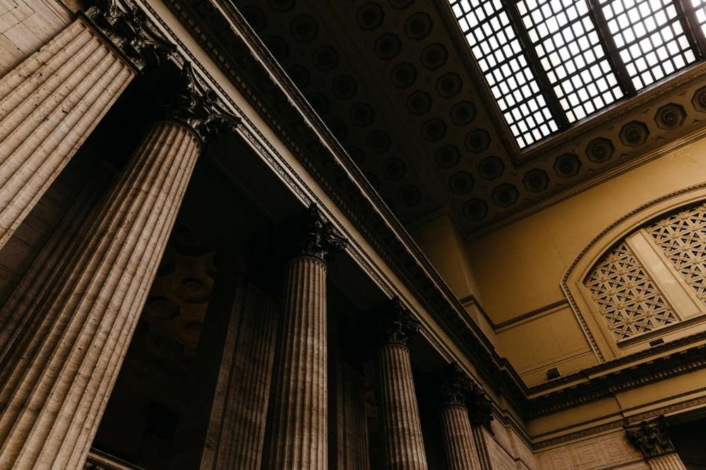 pillars supporting balcony in courthouse